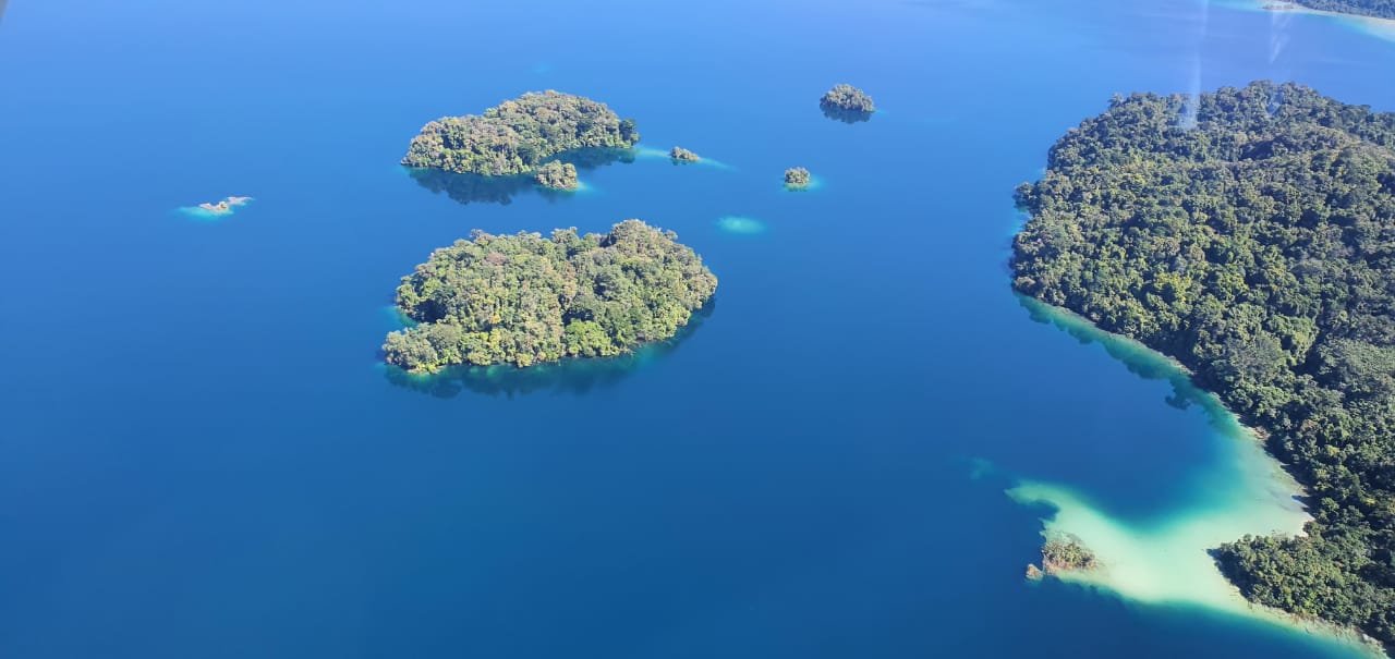 Laguna miramar en avioneta